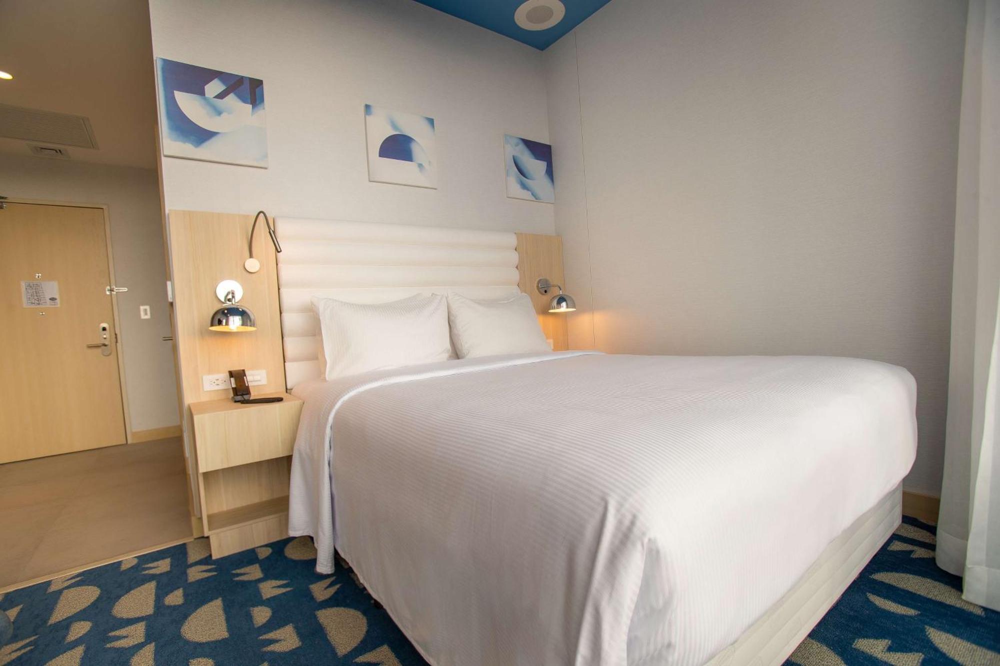 Hotel Hampton By Hilton Quito La Carolina Park Esterno foto