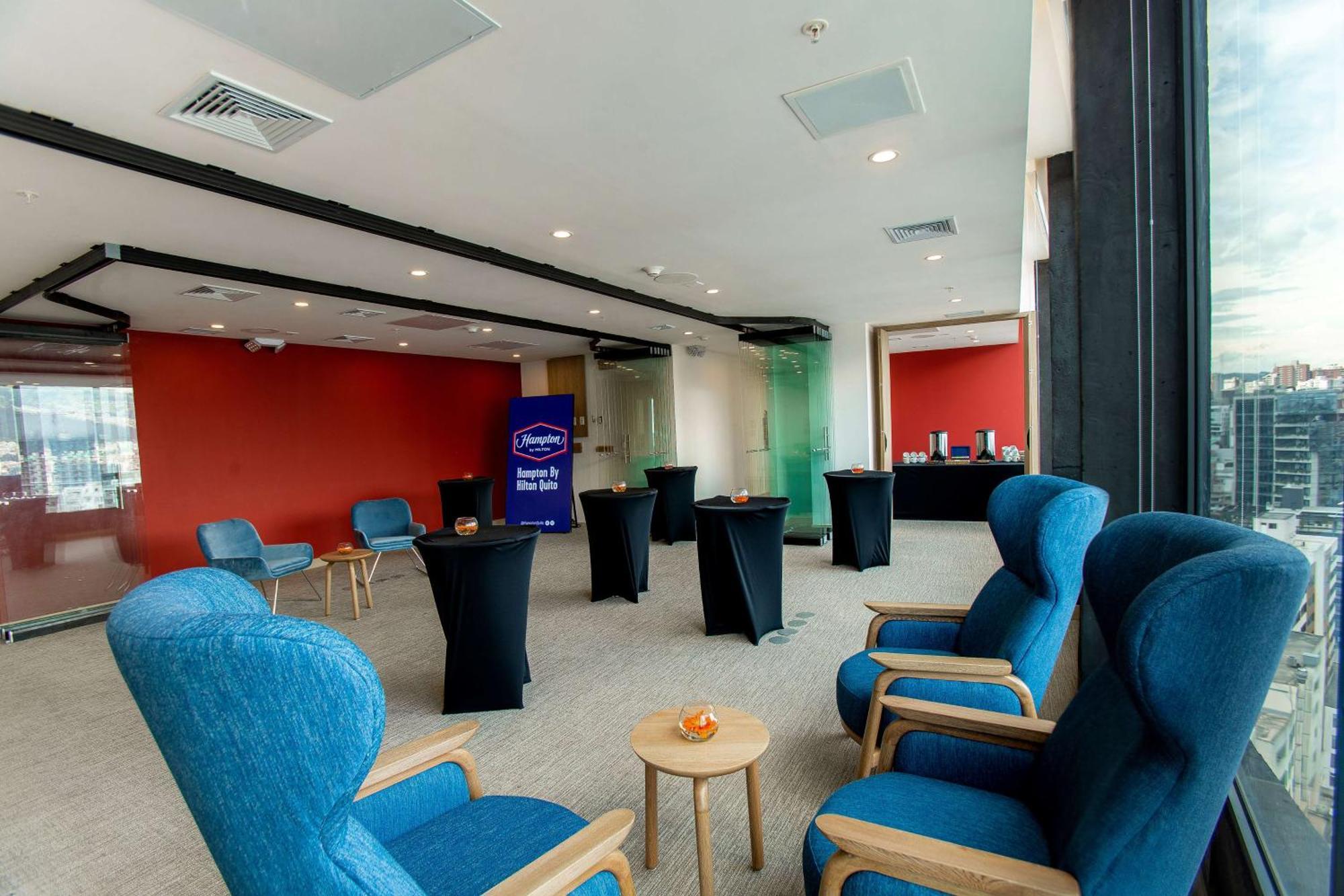 Hotel Hampton By Hilton Quito La Carolina Park Esterno foto